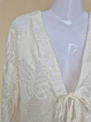 DAZY White Textured Tie-Front Cover-Up – Size L