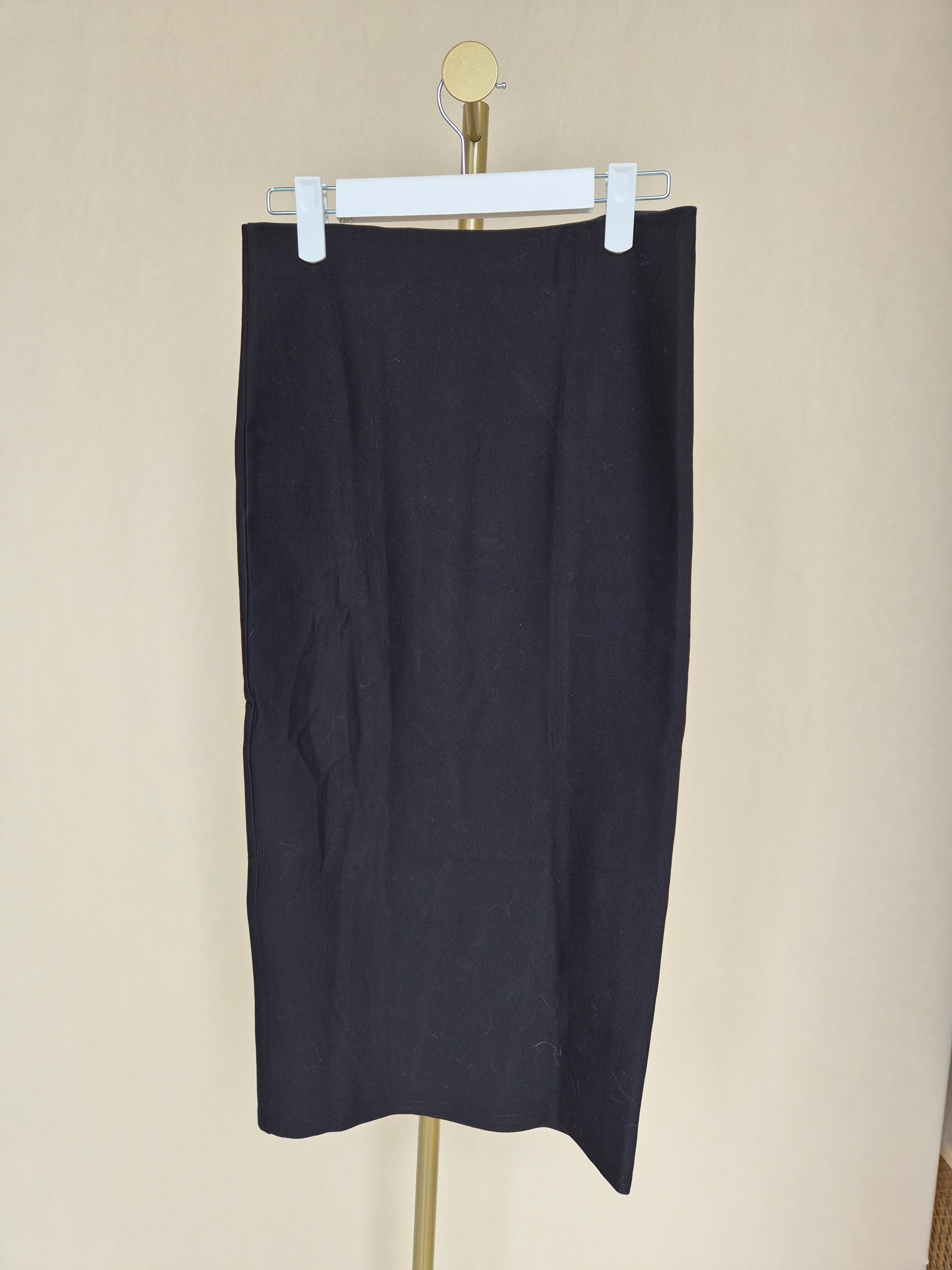 Black Midi Pencil Skirt (S/M)