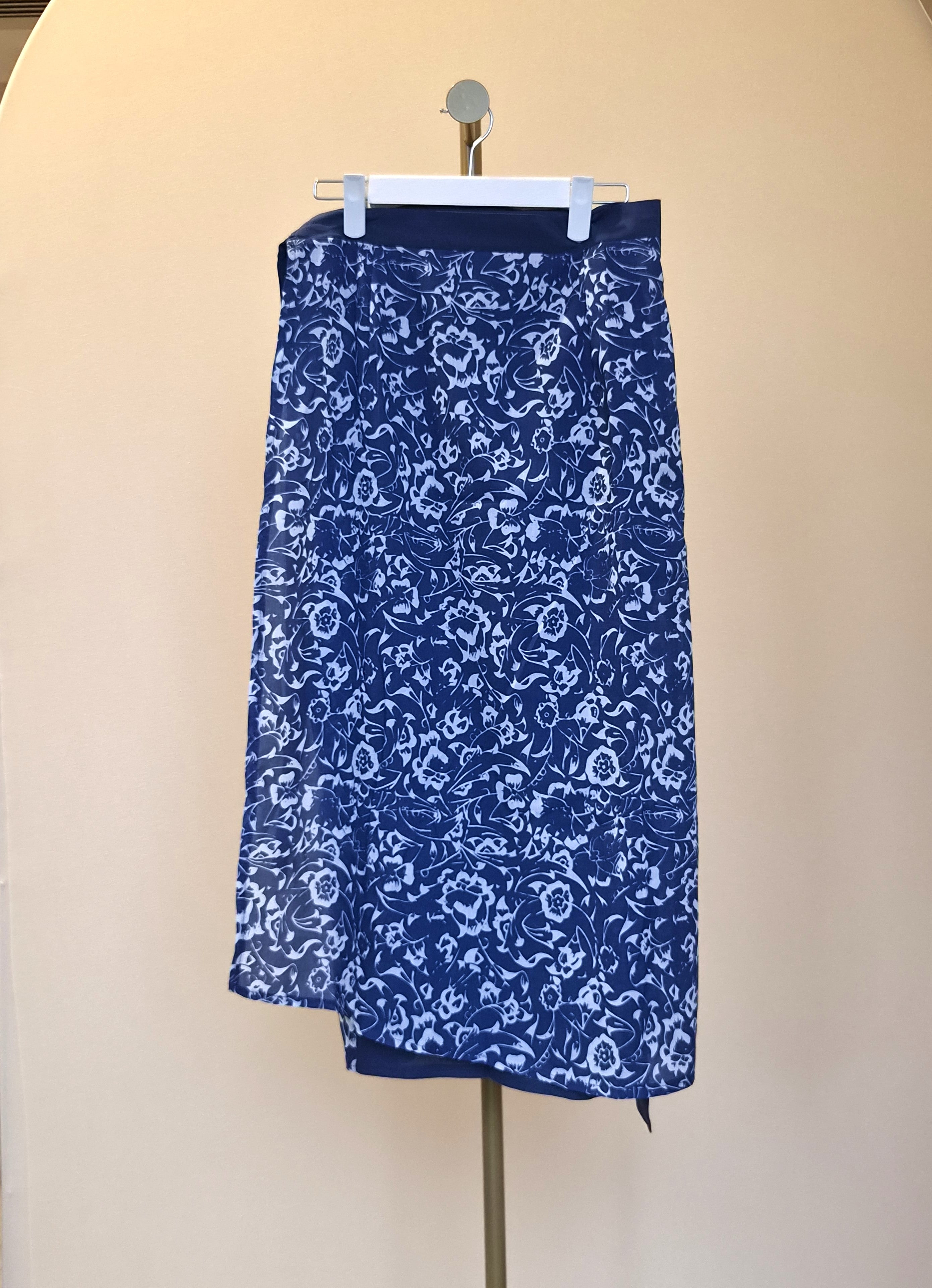 Shanshan Blue Floral Wrap Skirt – Size 2XL (Brand New)