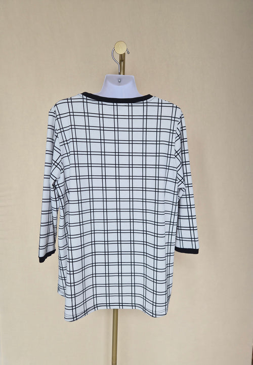 Ms. Read Grid Print Top – UK16 / US12 (L)