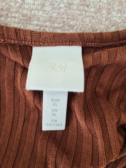 Ribbed Knit Tank Top – Rust Brown Size XL