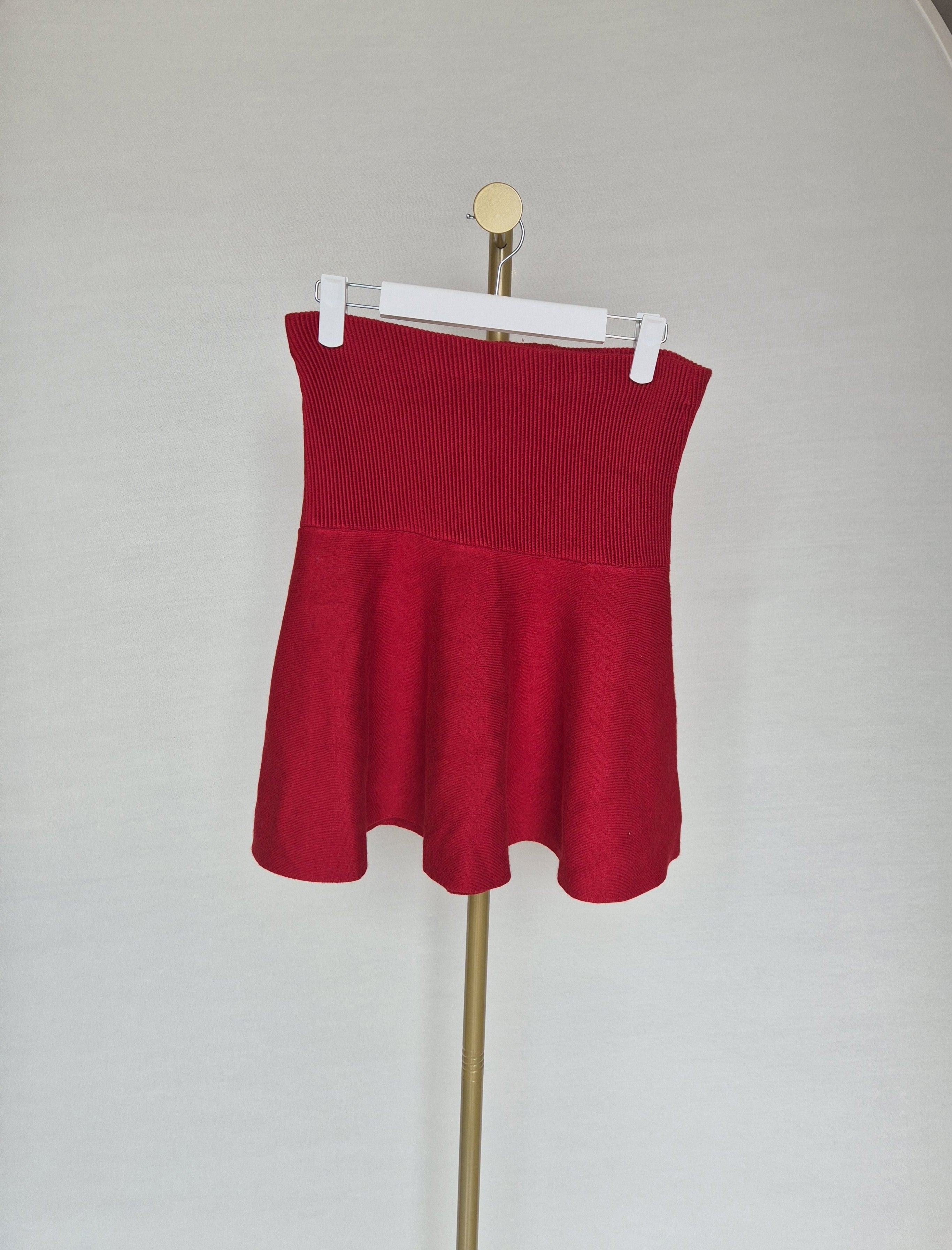 ZARA BASIC Collection Knit Flare Skirt (Size M)