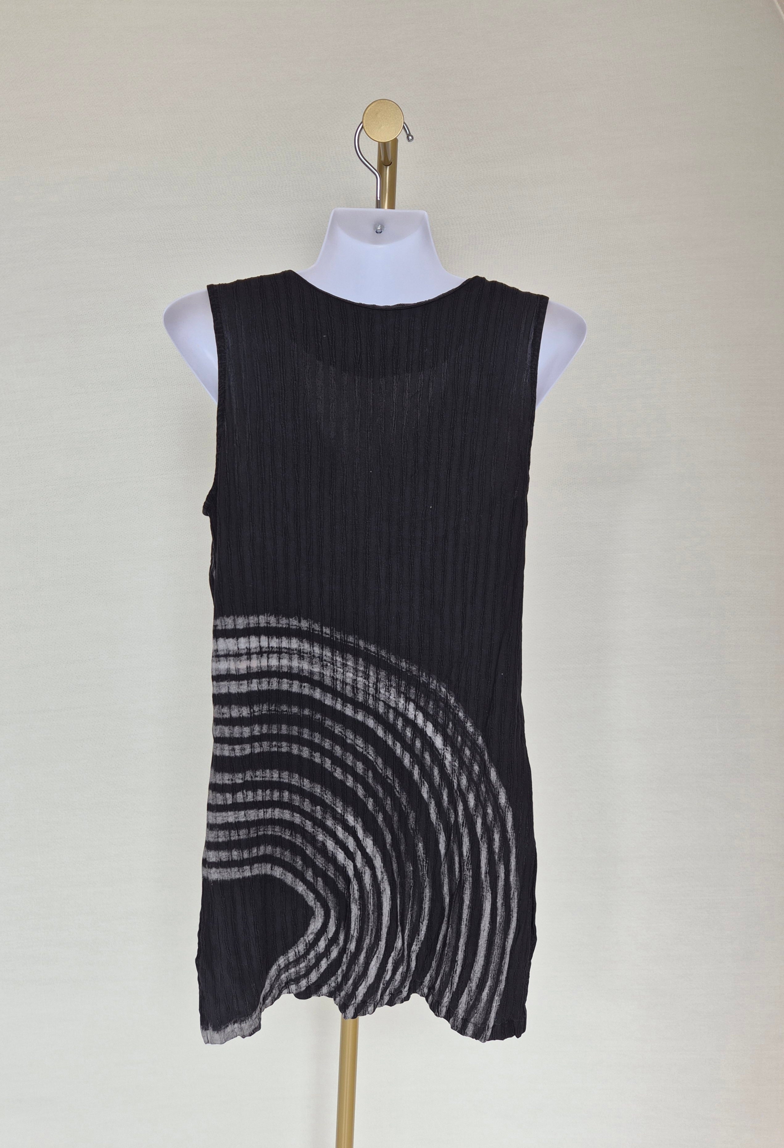 Exotic Bali Black Tie-Dye Button Front Sleeveless Tunic Free Size