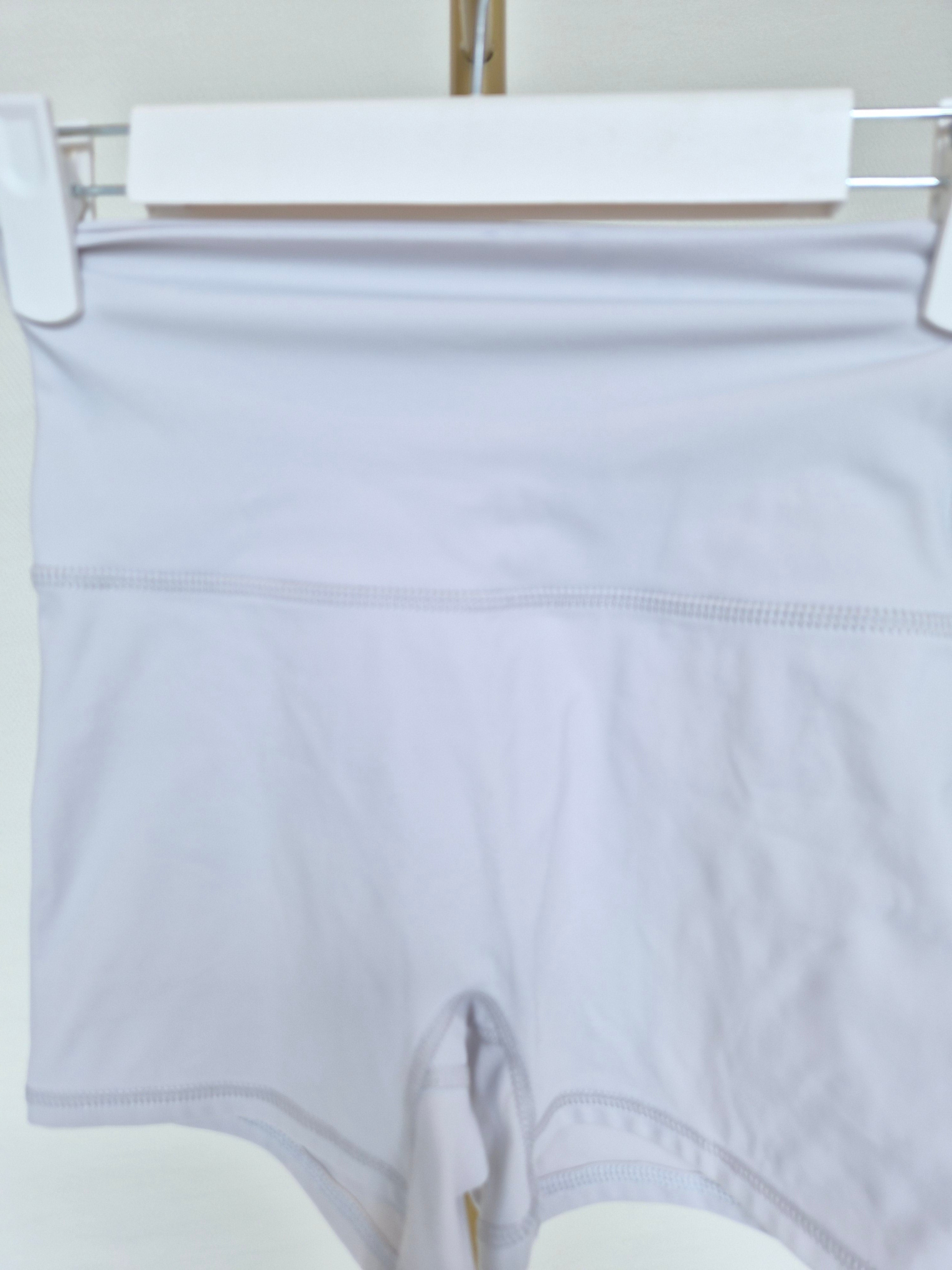 White High-Waisted Active Shorts Size S