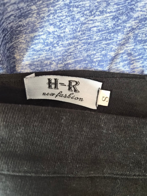 H-R New Fashion Black Ruched Mini Skirt – Size S