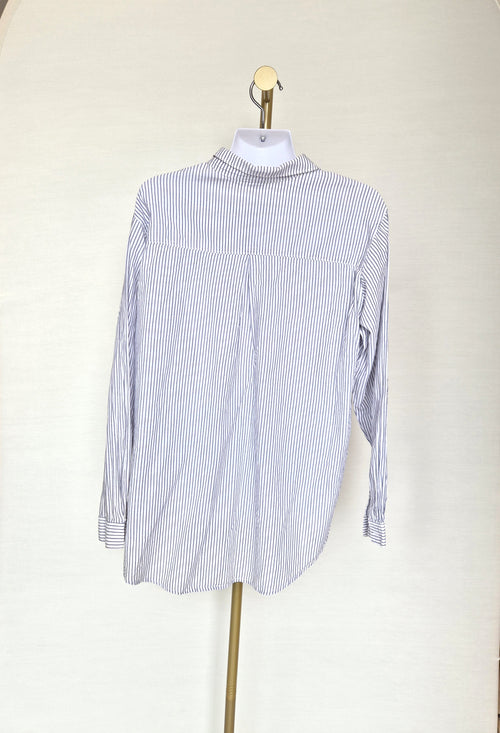 Classic Blue & White Striped Button-Up Shirt Free Size