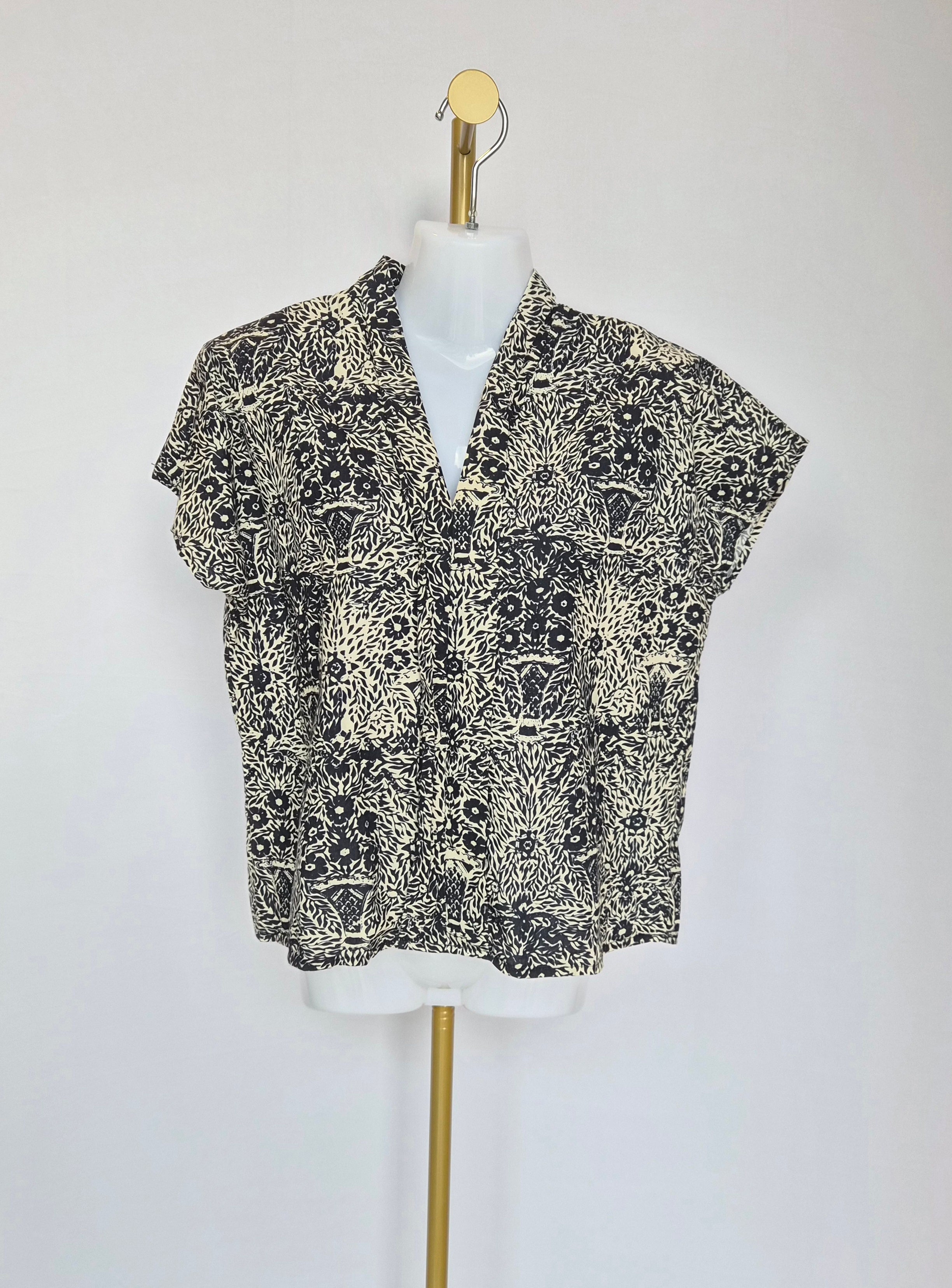 July Signature Botanical Blouse – Size S