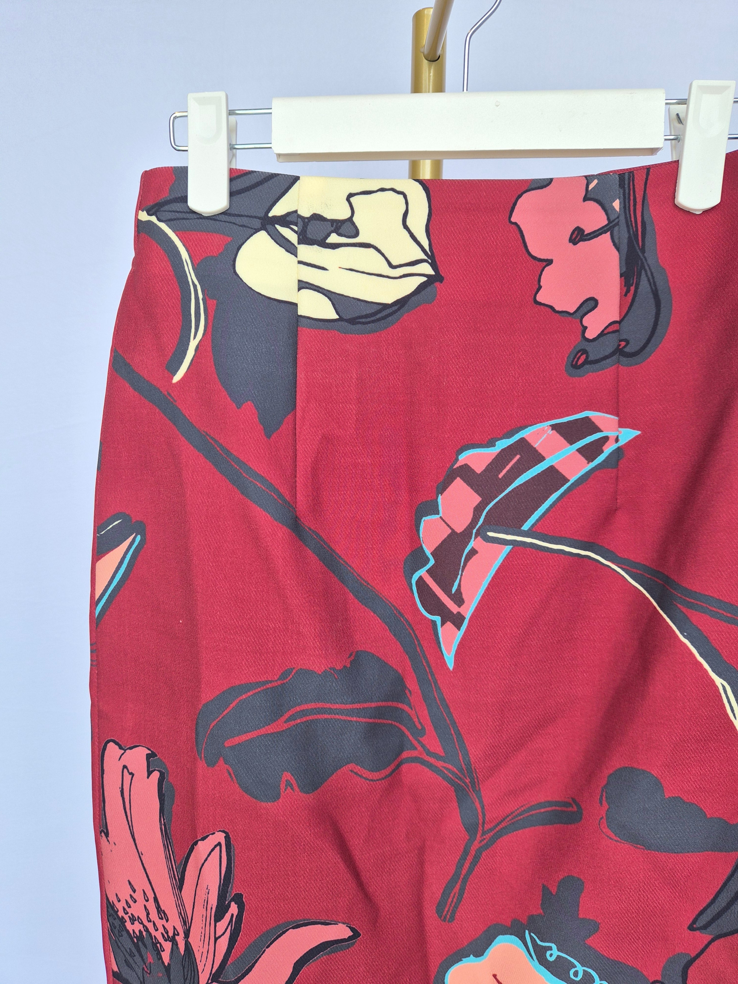 Love, Bonito Studio Floral Pencil Skirt – Size S (UK 8)