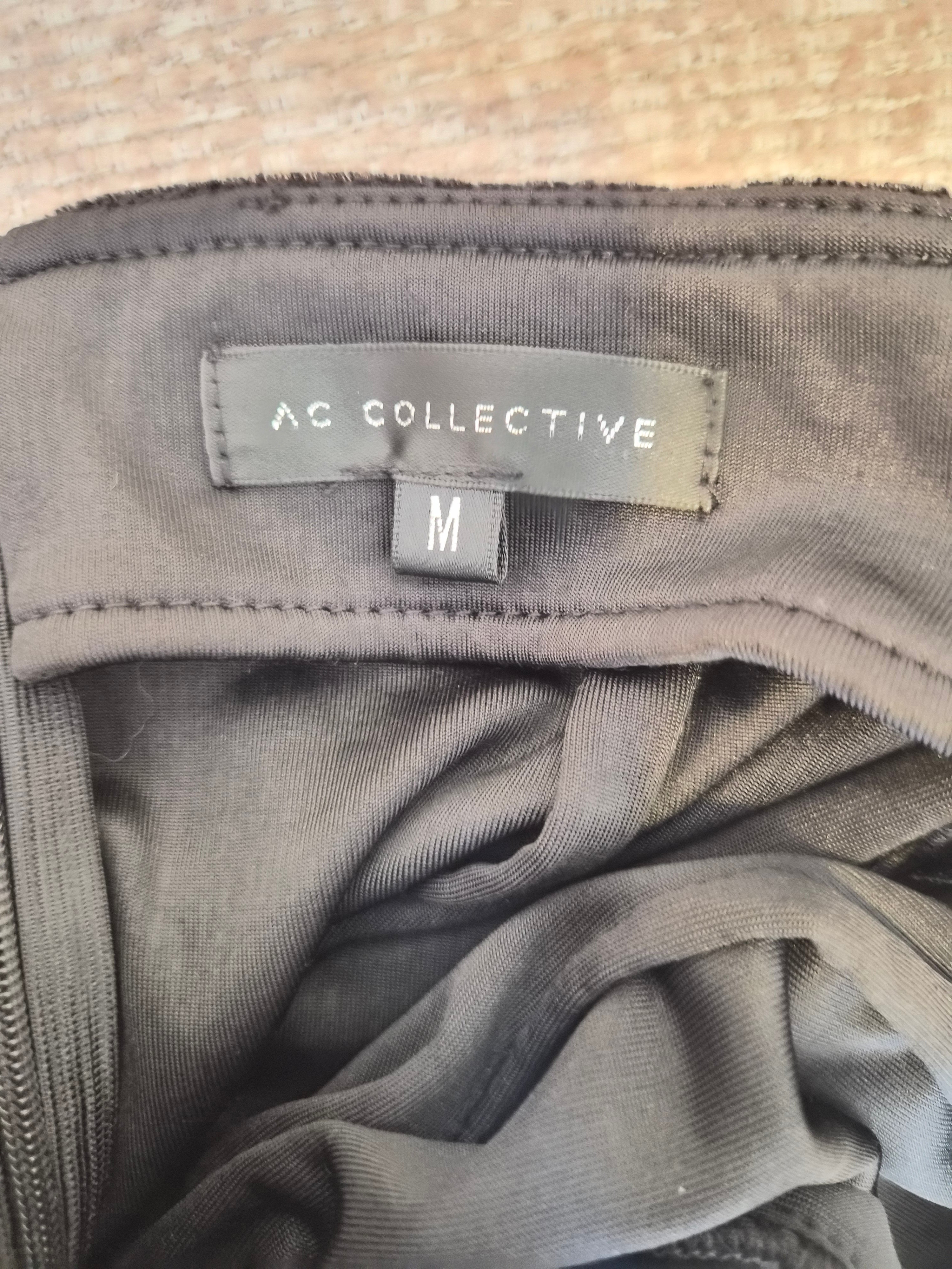 AG Collective Black Velvet Flared Pants – Size M