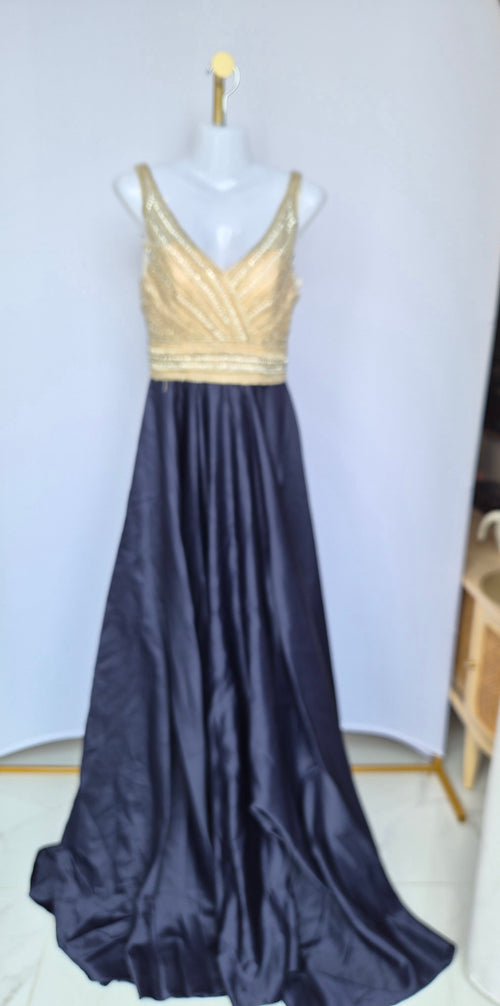 Evening Gown – Size 6