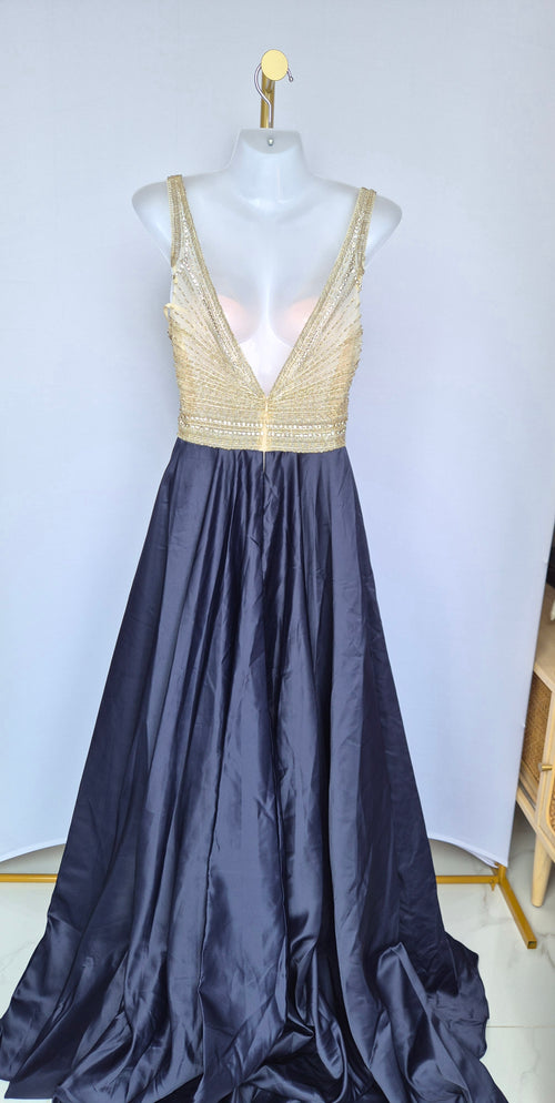 Evening Gown – Size 6