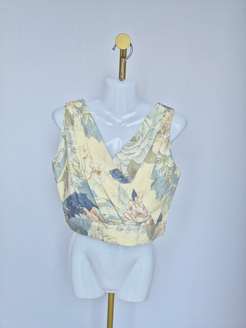 Floral Wrap Crop Top Estimate Size S