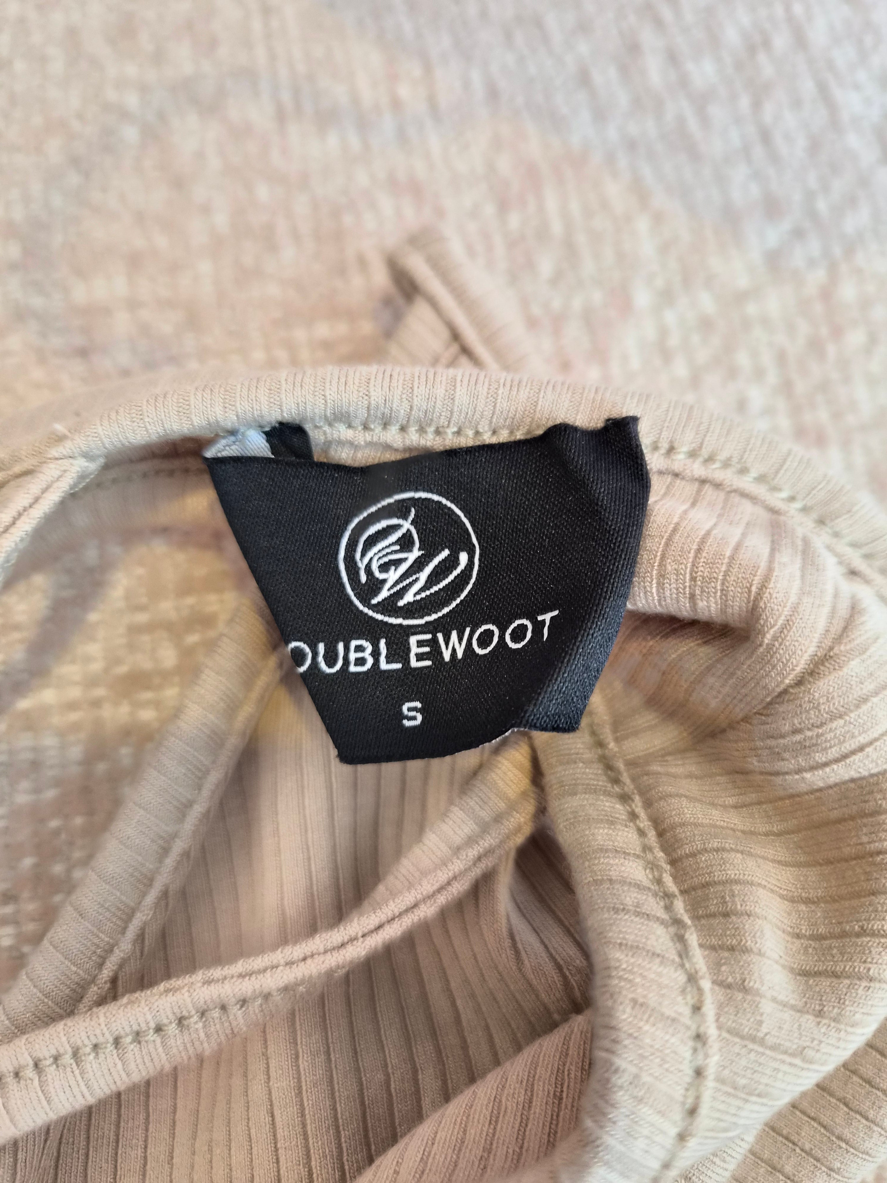Doublewoot Ribbed Triangle Bralette – Nude Beige (Size S)