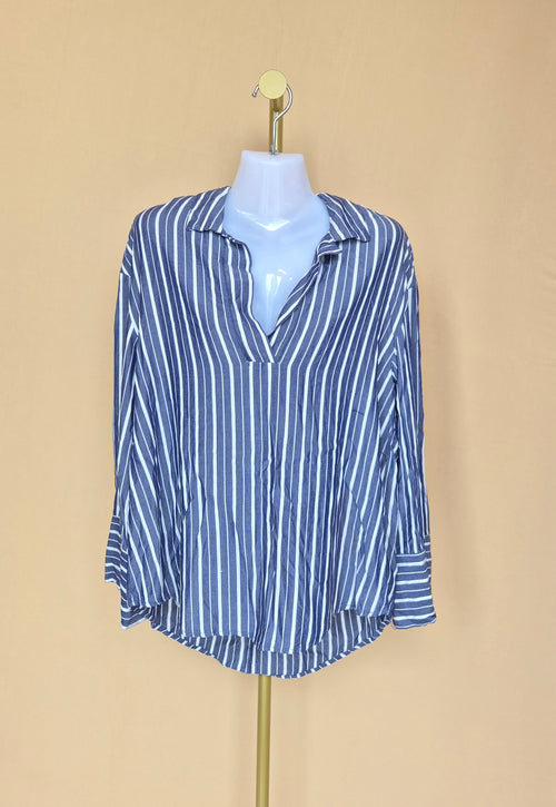 H&M Blue & White Striped Relaxed Blouse (XS)