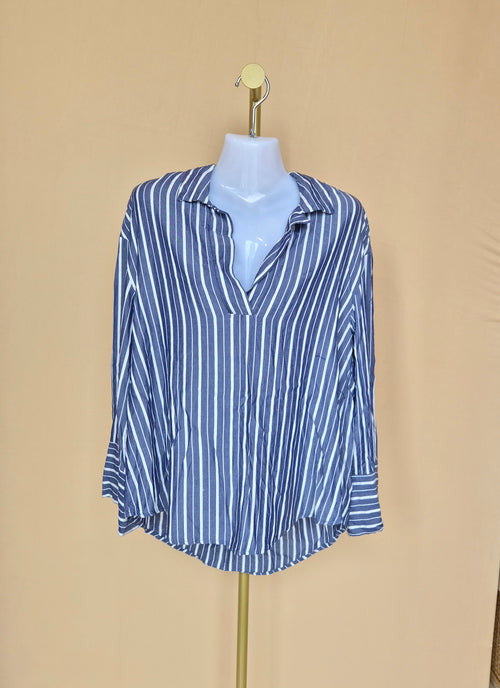 H&M Blue & White Striped Relaxed Blouse (XS)