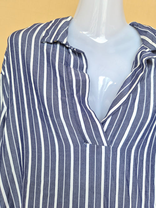H&M Blue & White Striped Relaxed Blouse (XS)
