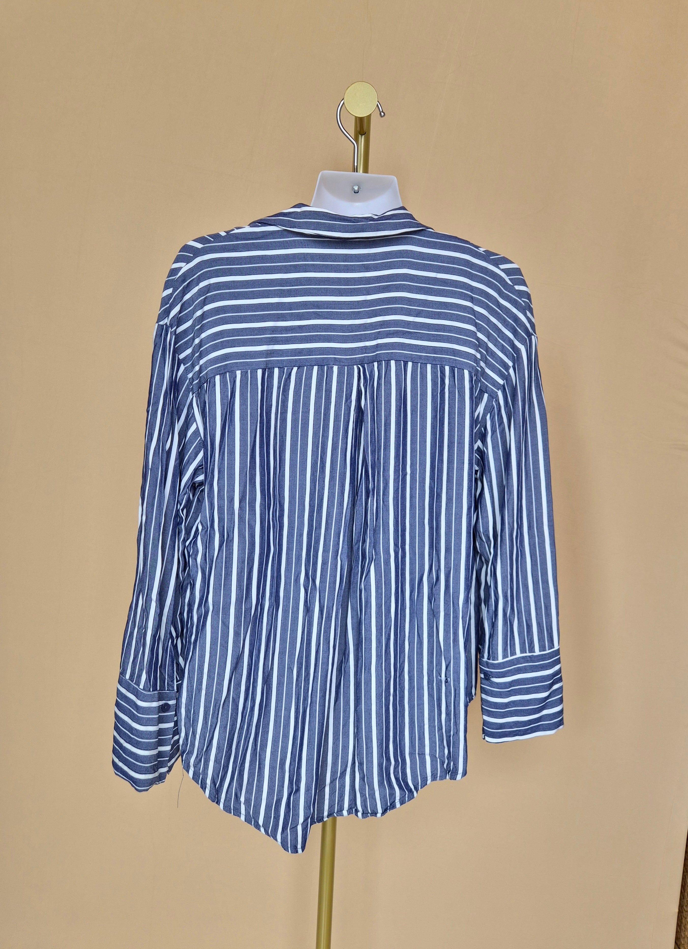 H&M Blue & White Striped Relaxed Blouse (XS)