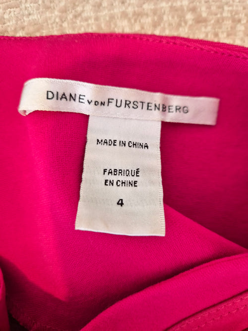 Diane von Furstenberg Hot Pink Sheath Dress – Size 4