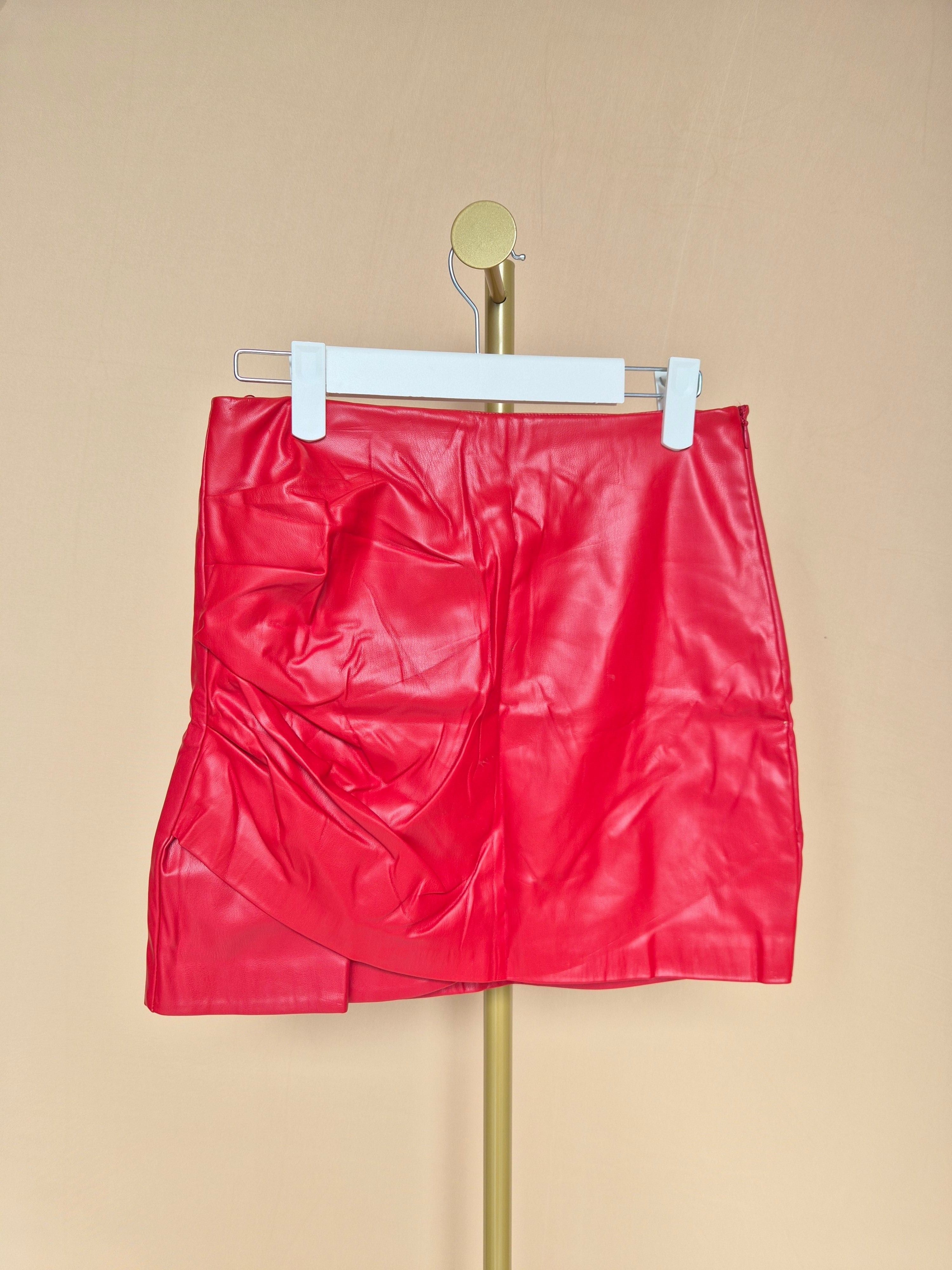 Zara Red Faux Leather Ruched Mini Skirt – Size S