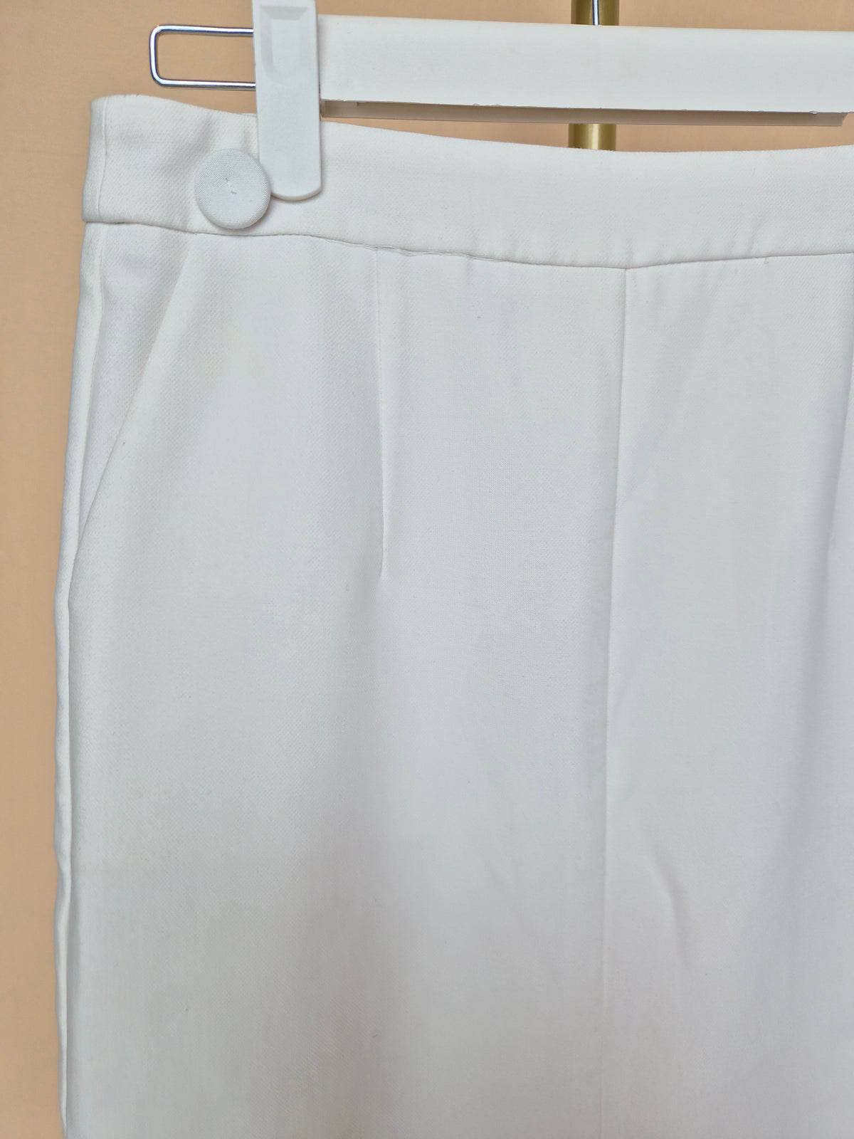 White High-Waisted Midi Pencil Skirt – Size S