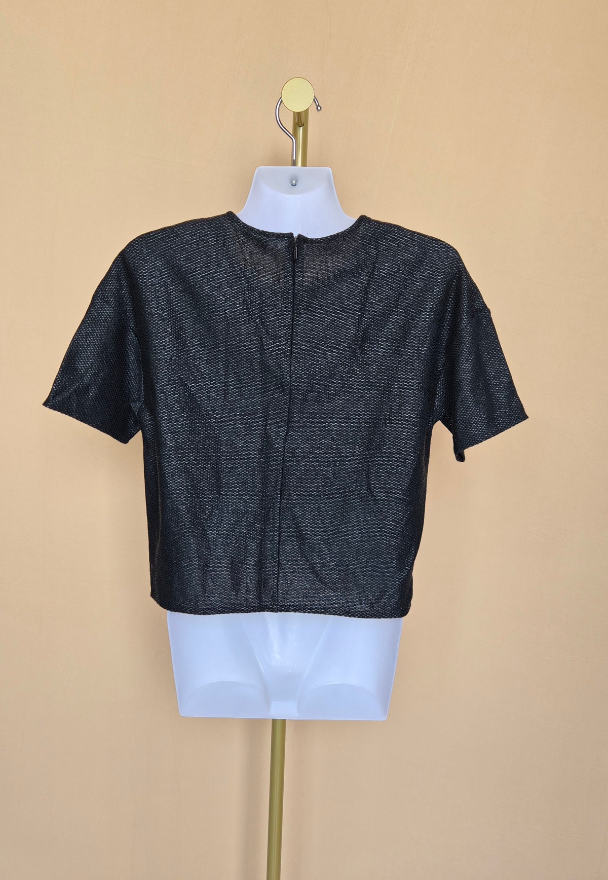Calvin Klein Black Textured Crop Top – Size M