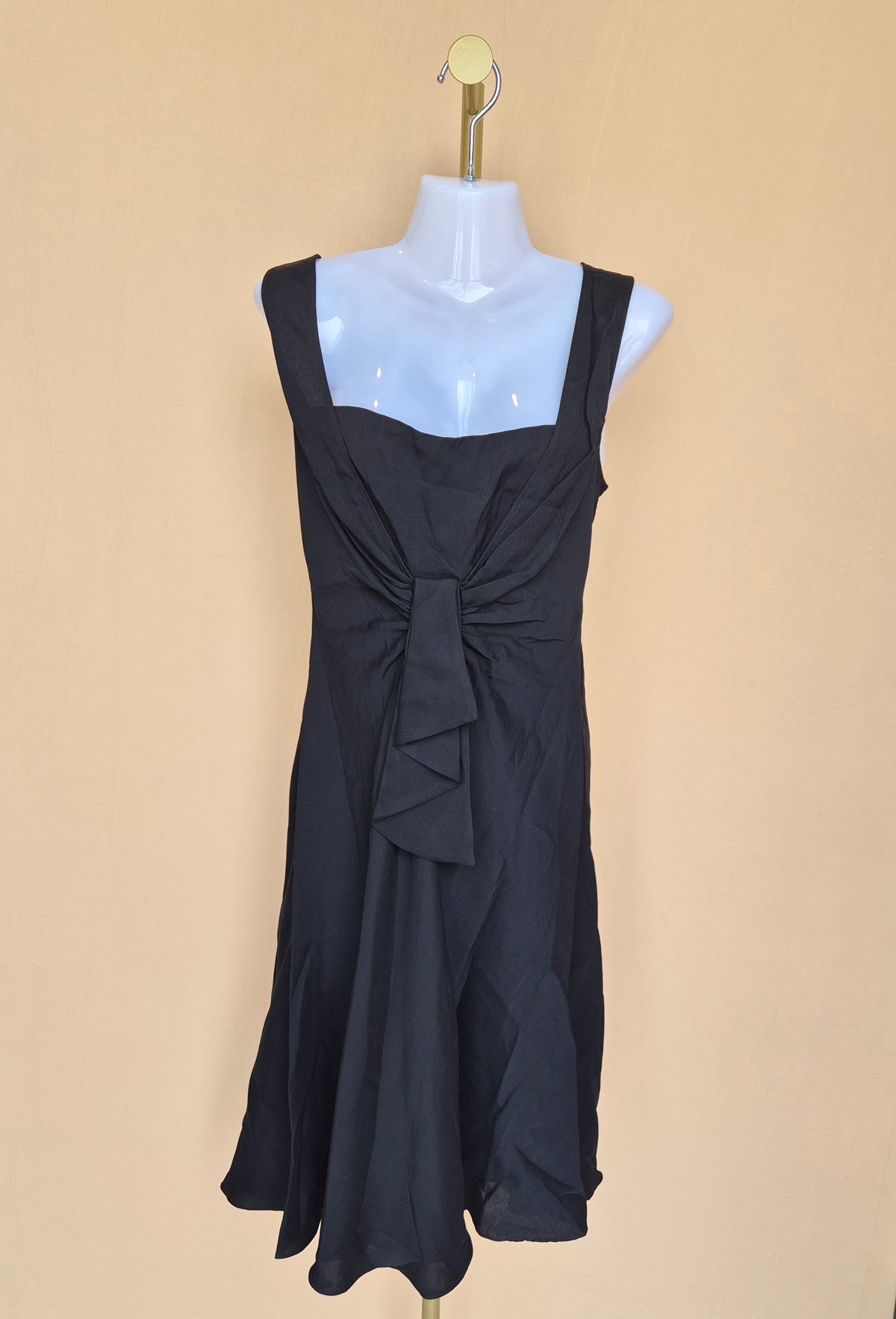 Banana Republic Black Draped Sleeveless Dress – Size 6