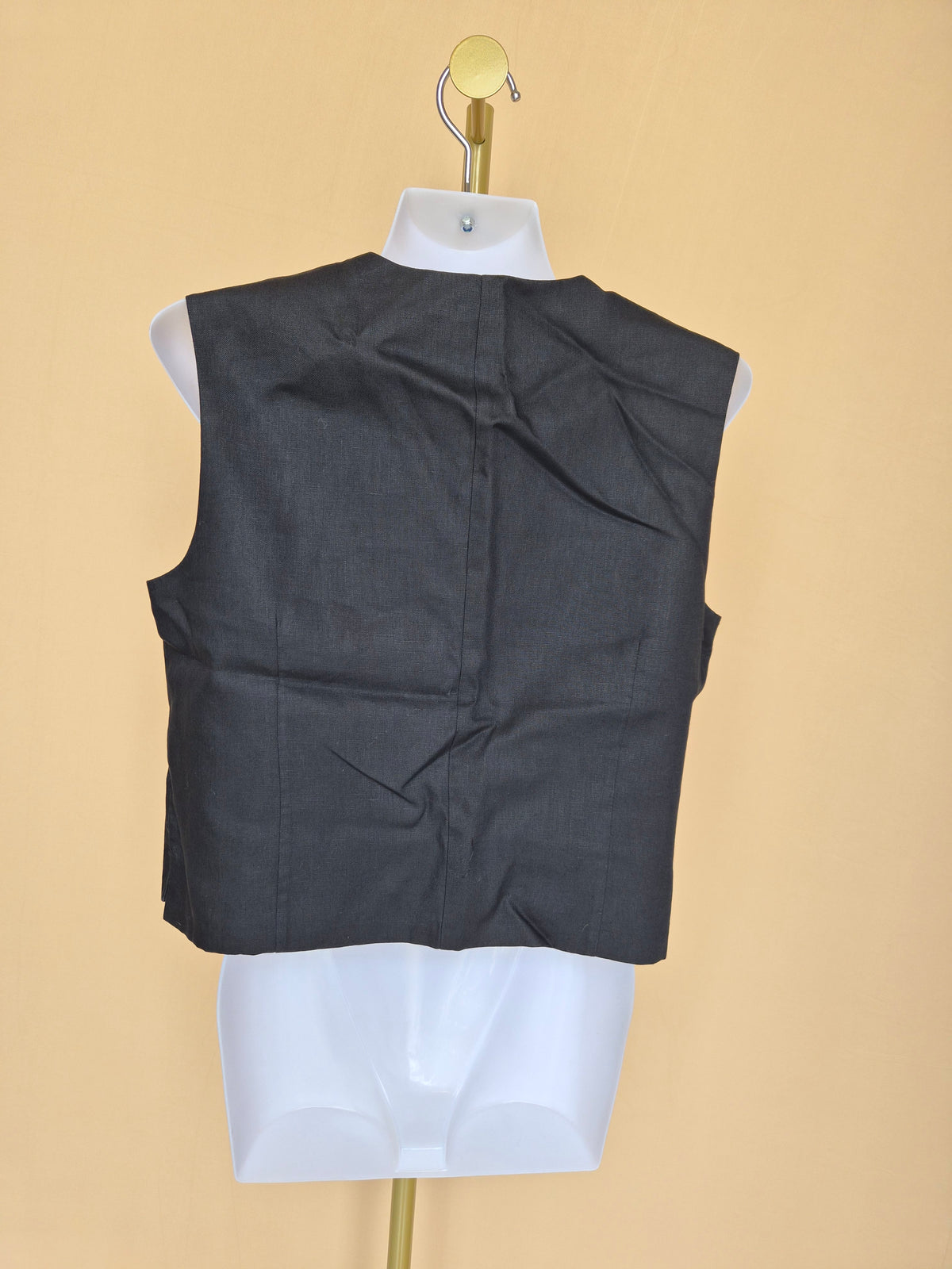 Uniqlo : C Black Linen-Blend Tailored Vest – Size L