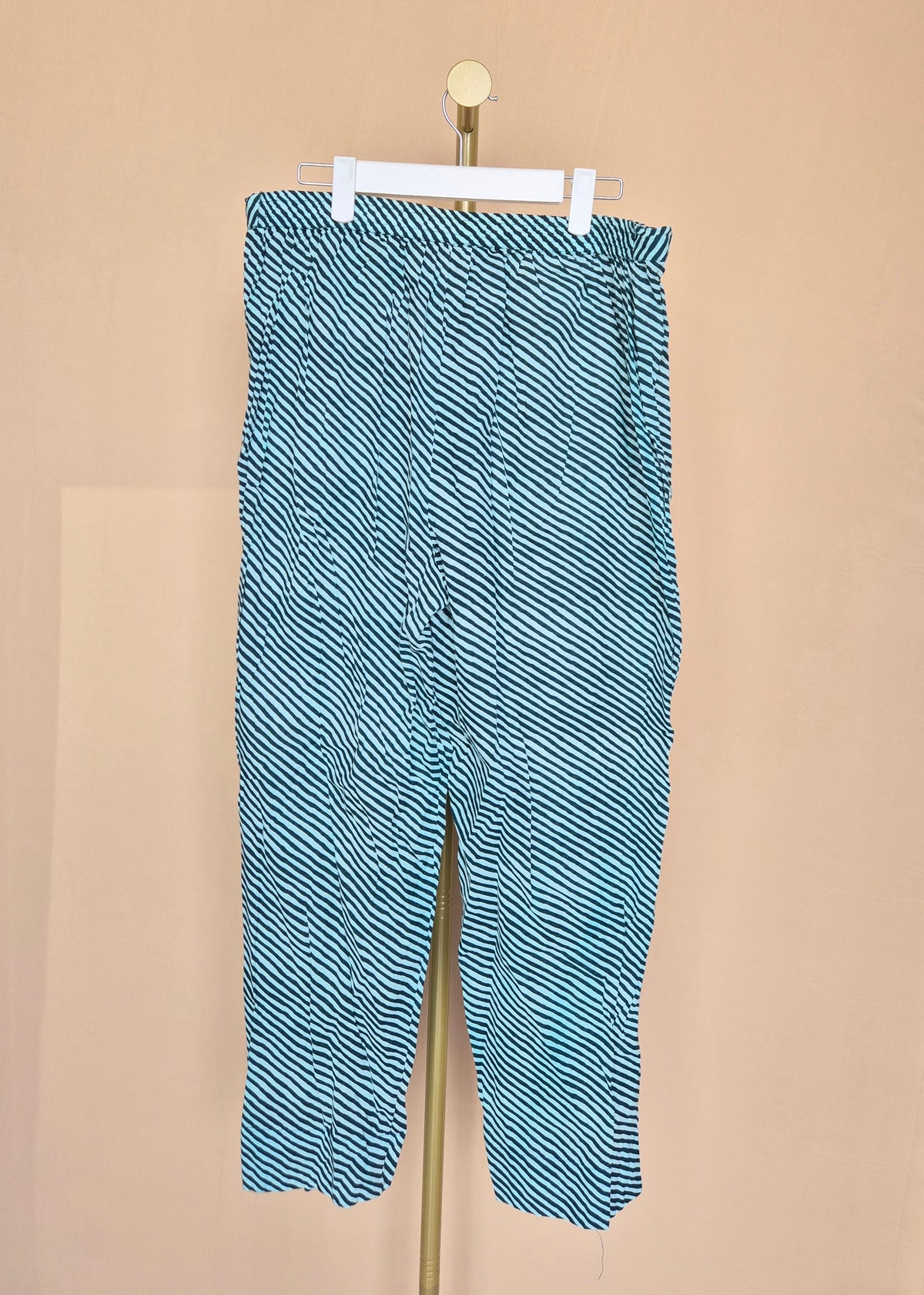 Teal & White Striped Relaxed Pants – Size XL / 42