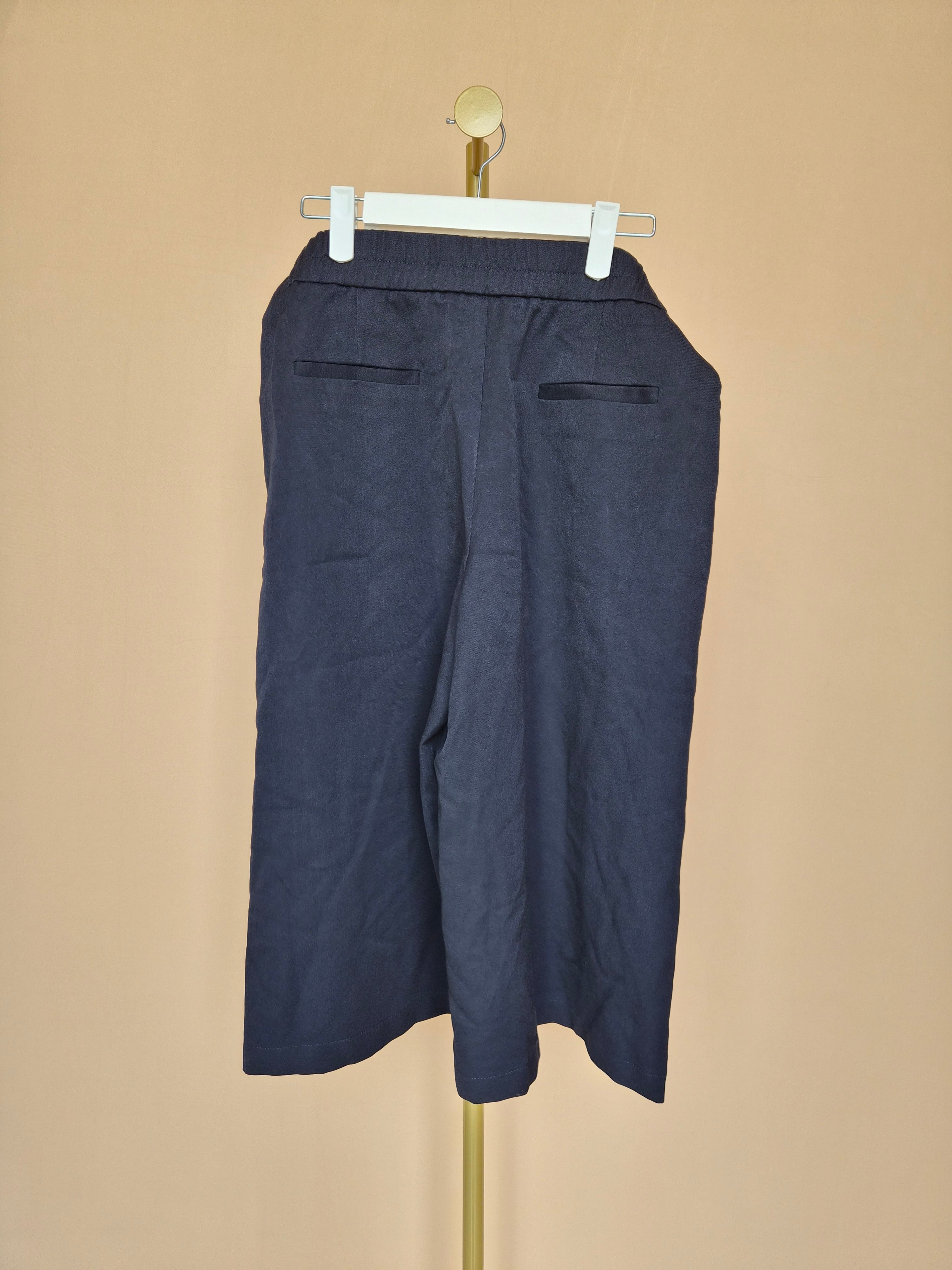 iORA Navy Belted Wide-Leg Culottes – Size L