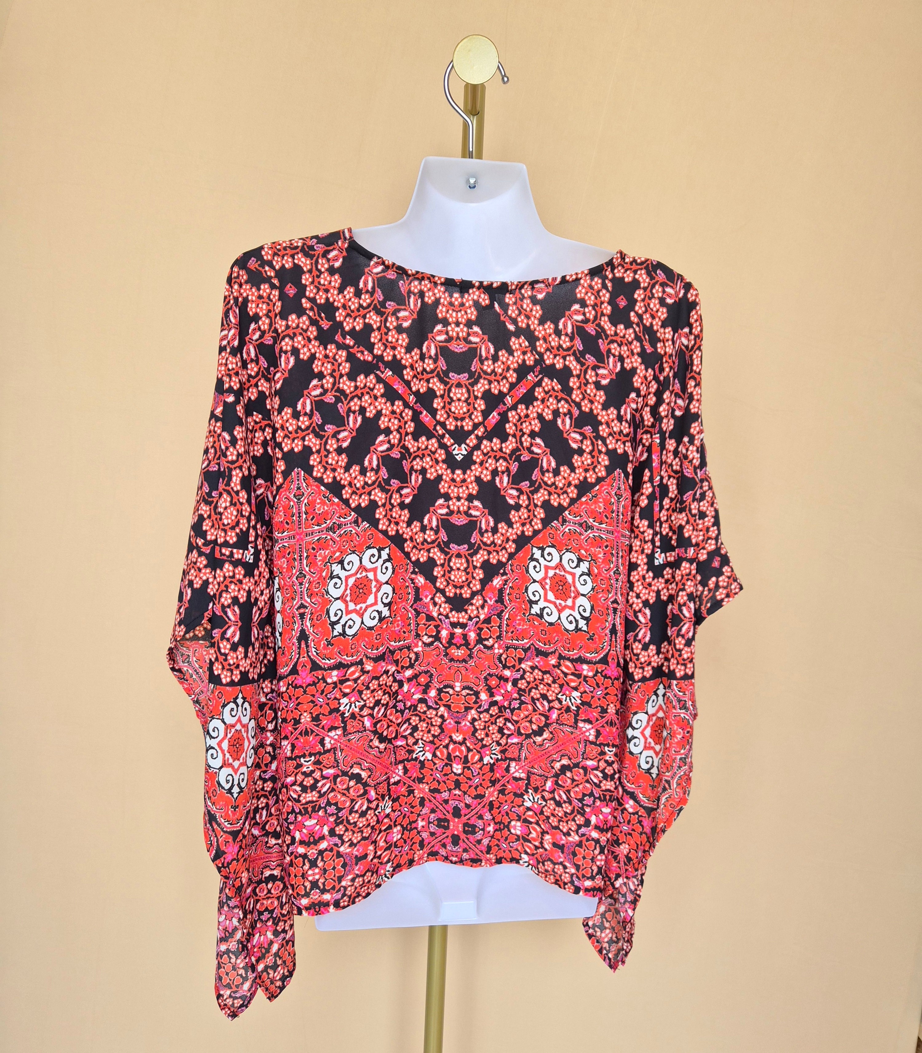 XOXO Red & Black Embellished Paisley Kaftan Top – Size M