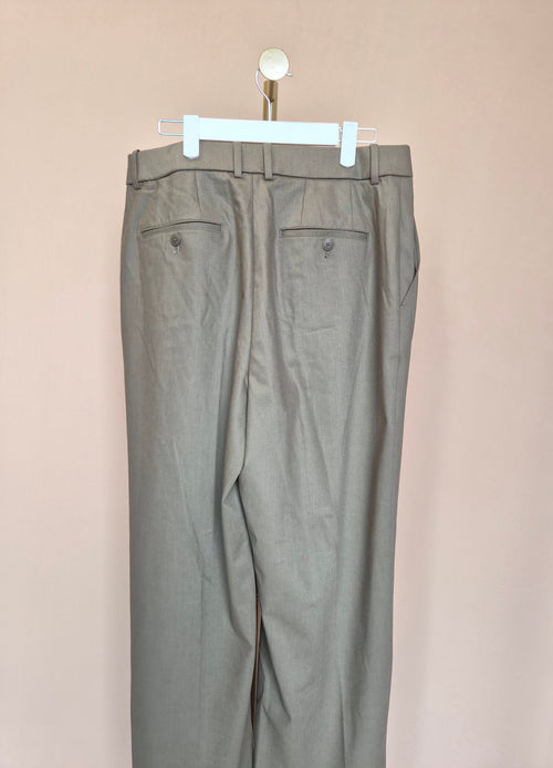 Uniqlo Taupe Pleated Wide-Leg Trousers – Size XL