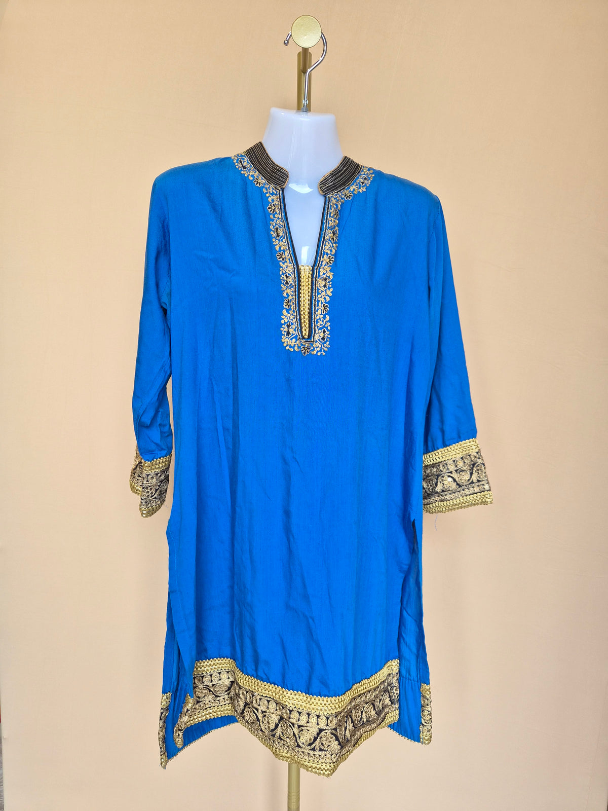 Soch Royal Blue Embroidered Kurta – Size L