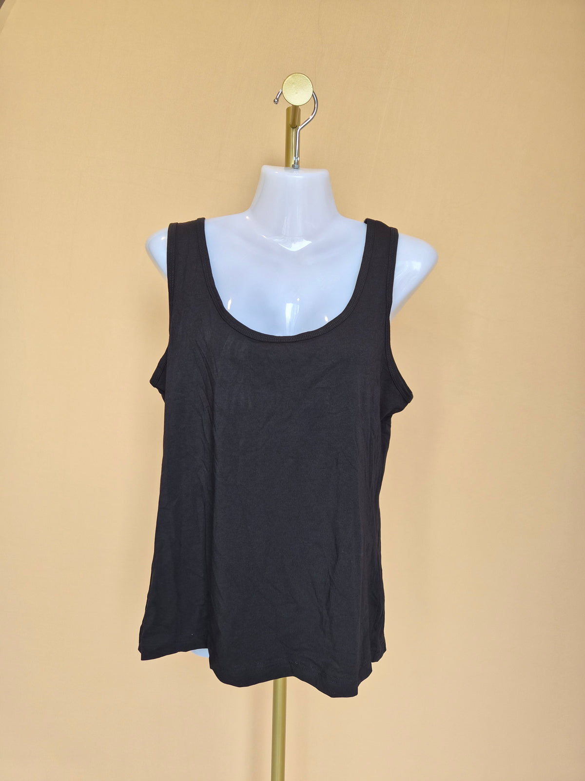 Black Relaxed-Fit Sleeveless Tank Top (Esitmate Size L)