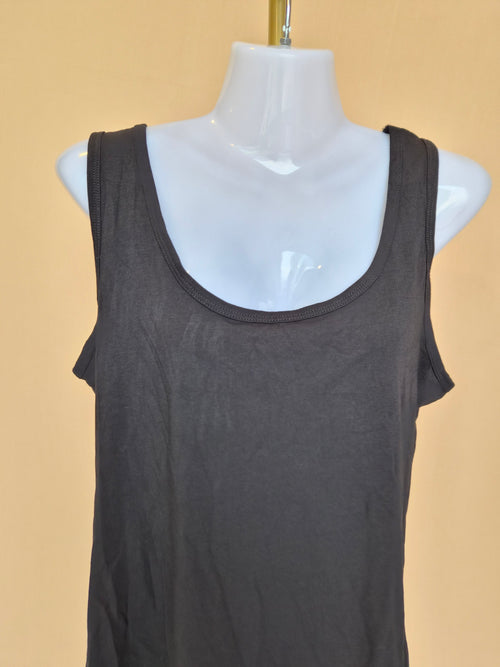 Black Relaxed-Fit Sleeveless Tank Top (Esitmate Size L)