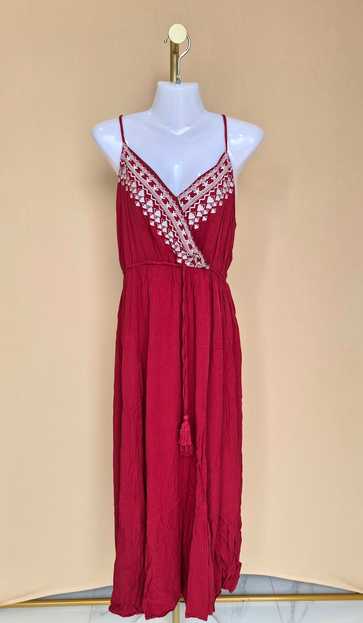 Something Borrowed Red Embroidered Maxi Dress – Size M