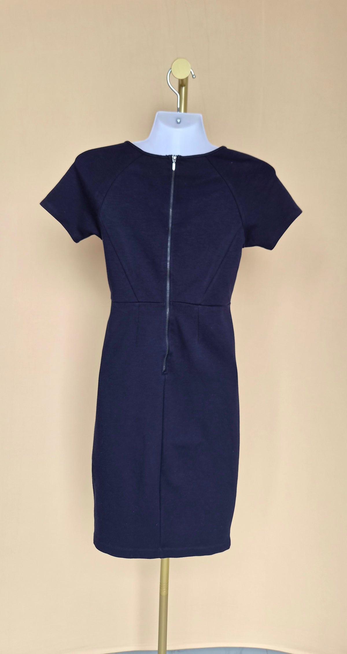 Navy Blue Short-Sleeve Pencil Dress – Estimate Size XS