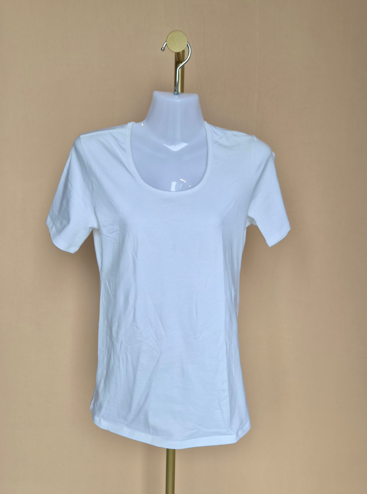 Falke White Scoop-Neck T-Shirt Size S