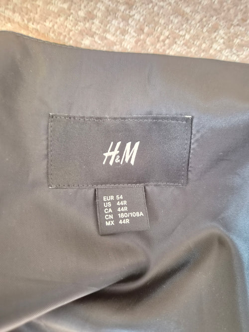 H&M Men’s Dark Charcoal Tailored Waistcoat – Size XXL
