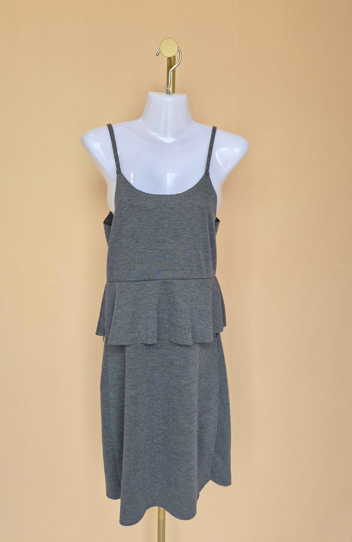Grey Ribbed Peplum Cami Dress – Est Size M