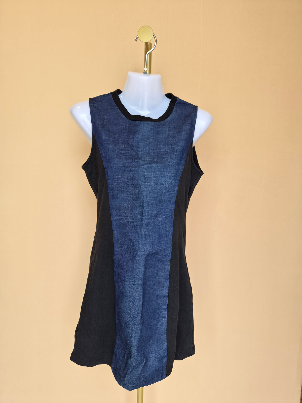 FAVE by SHINE Denim-Panel Sleeveless Dress – Size M