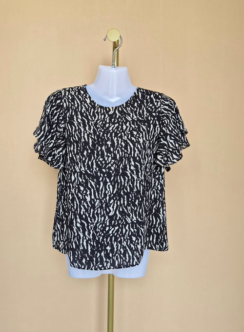 Ann Taylor Factory Petite Animal Print Flutter Sleeve Top – XXS Petite