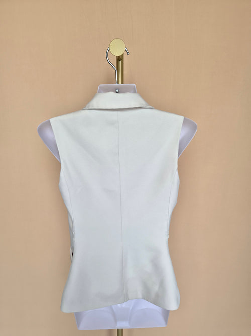 Love, Bonito Ivory Sleeveless Tailored Vest Top – XS
