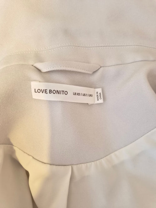 Love, Bonito Ivory Sleeveless Tailored Vest Top – XS