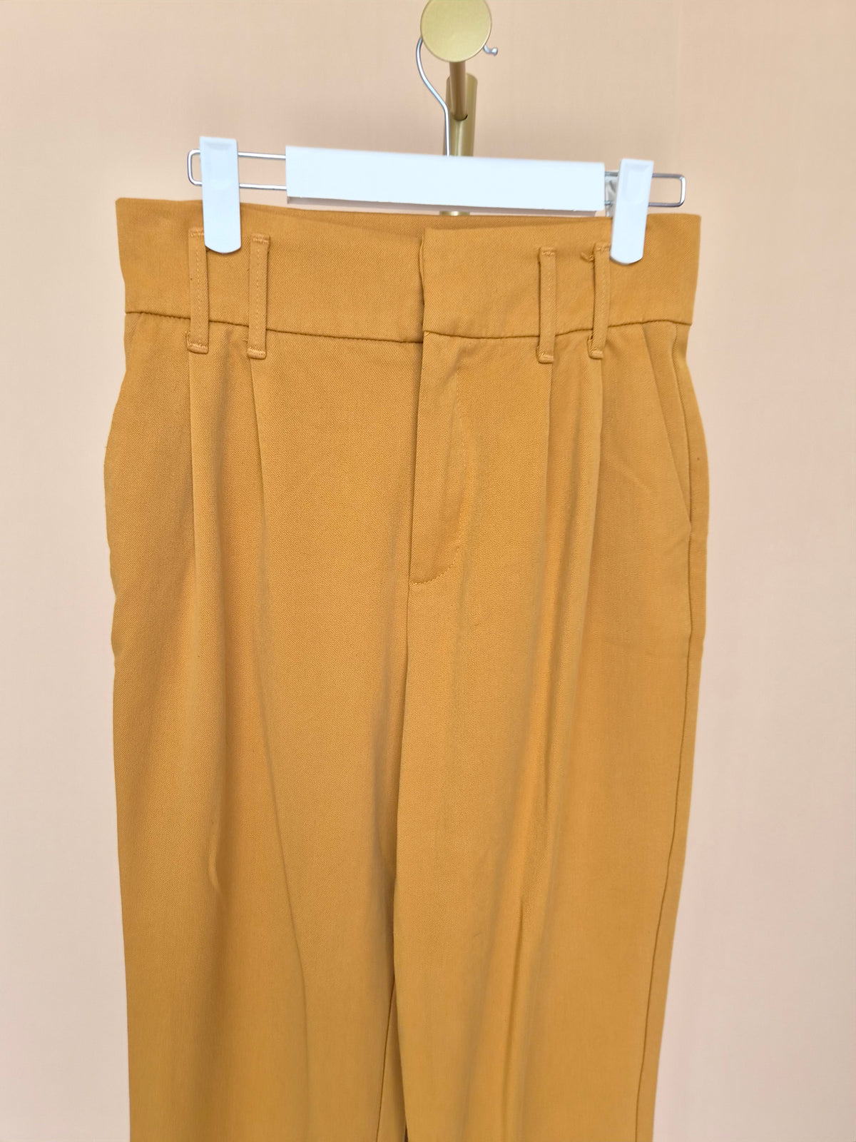 ZARA TRF Mustard High-Waisted Pleated Trousers – S