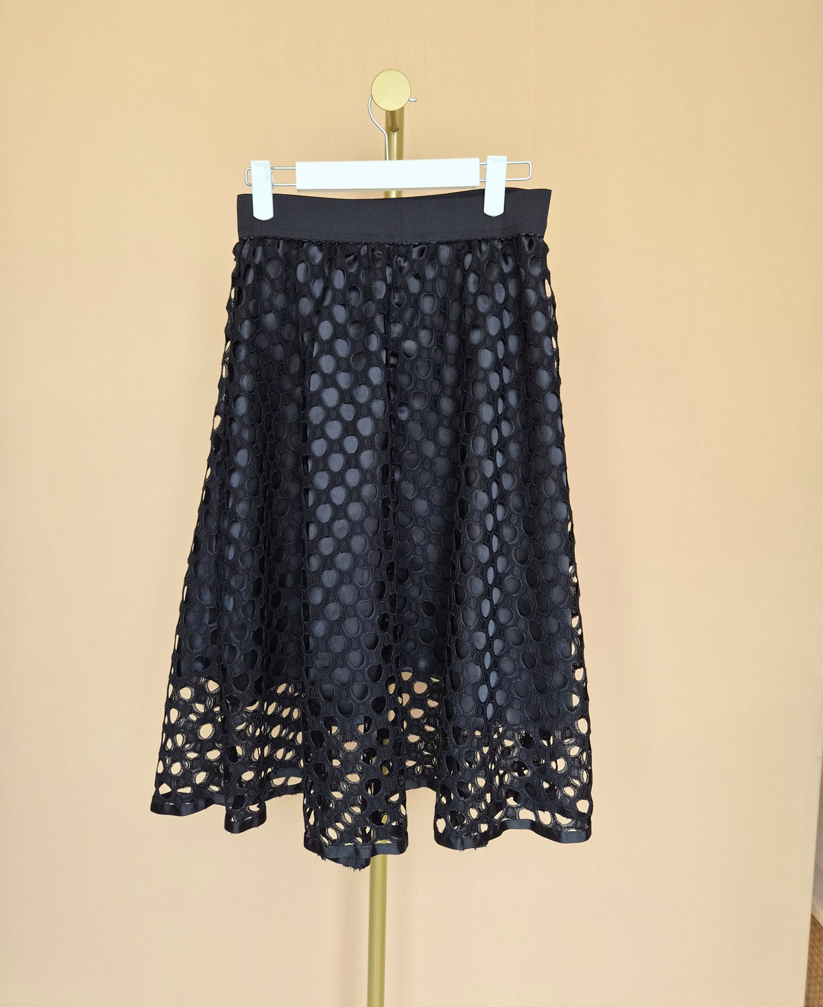 QUIZ Black Eyelet Lace Midi Skirt – S / UK 8