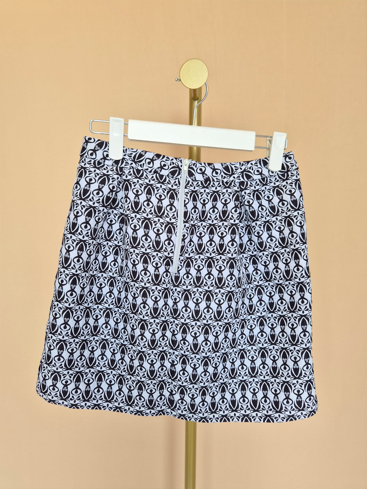 OVI Black & White Geometric Print Mini Skirt – Size S
