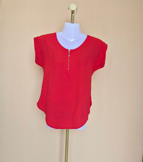 Red Zip-Front Short Sleeve Blouse – Size S