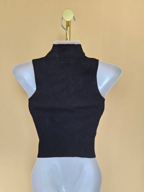 MNG Black Ribbed High-Neck Crop Top – Size S