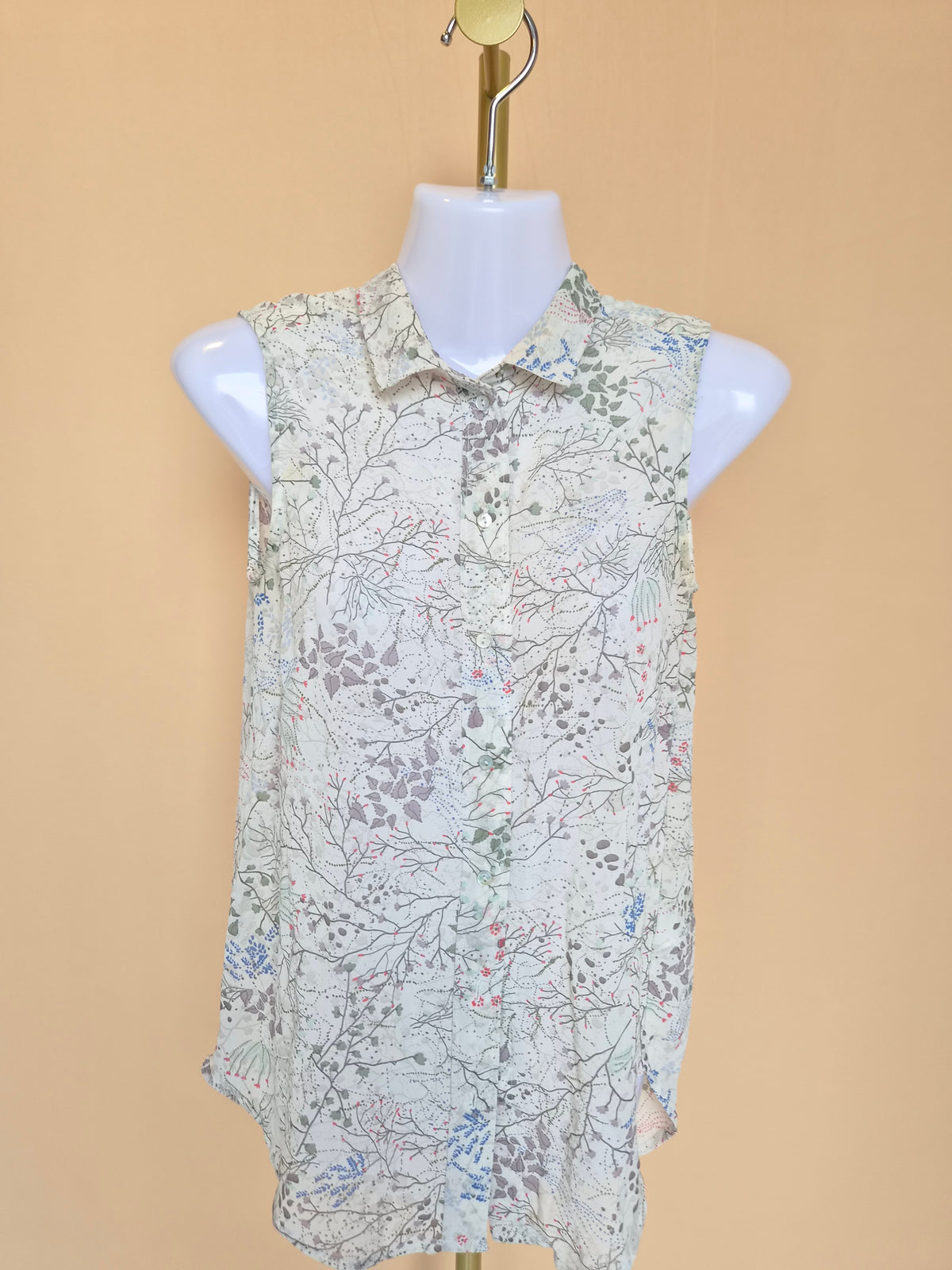 H&M Botanical Print Sleeveless Blouse – Size XS