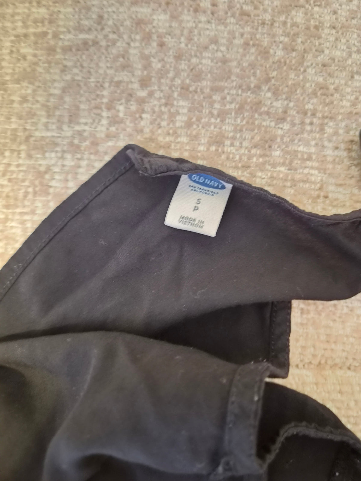 Old Navy Black Sleeveless Pleated Shift Dress – Size S